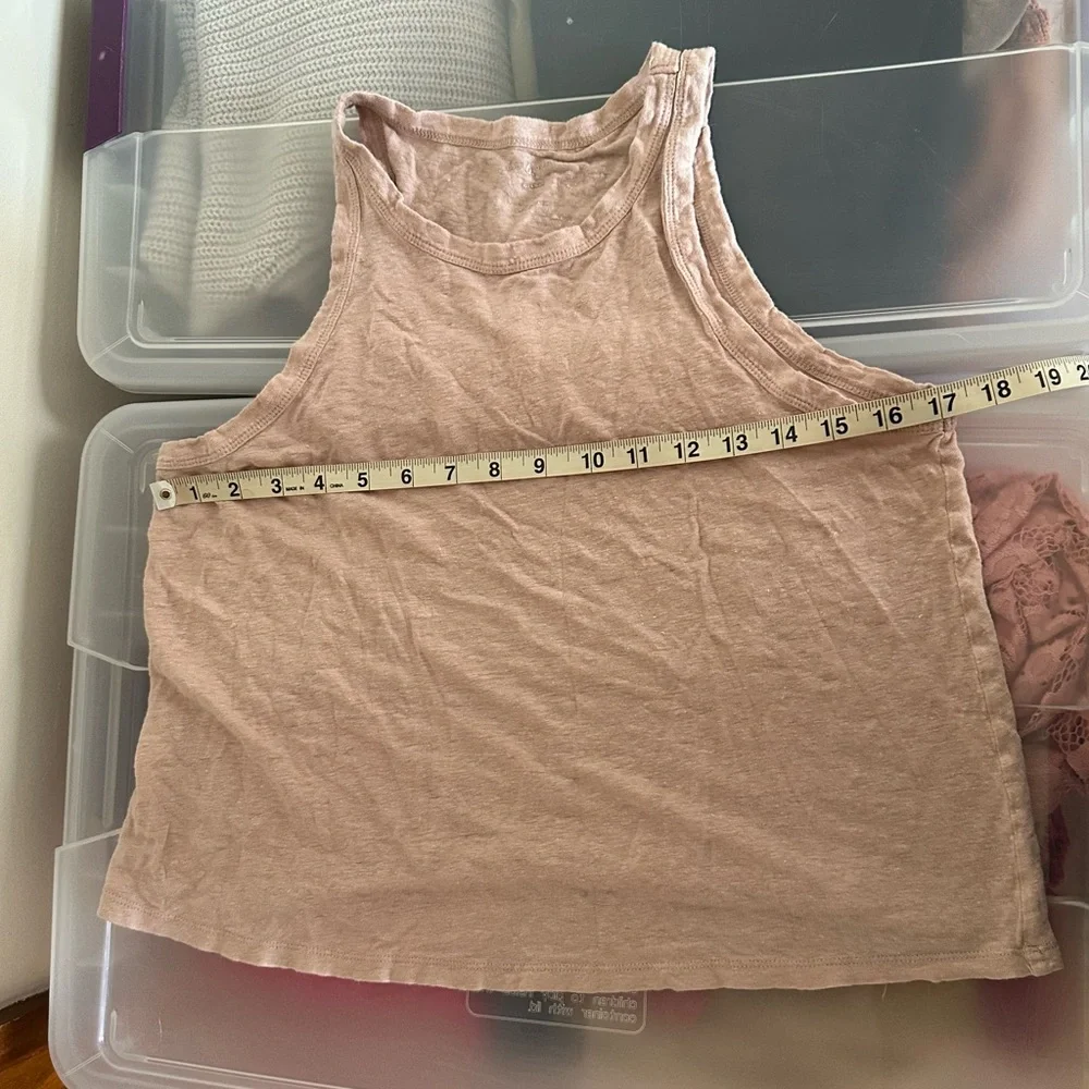 Lou & Grey 100% Linen High Neck Tank Top Size Large Breathable Lightweight - Picture 4 of 7